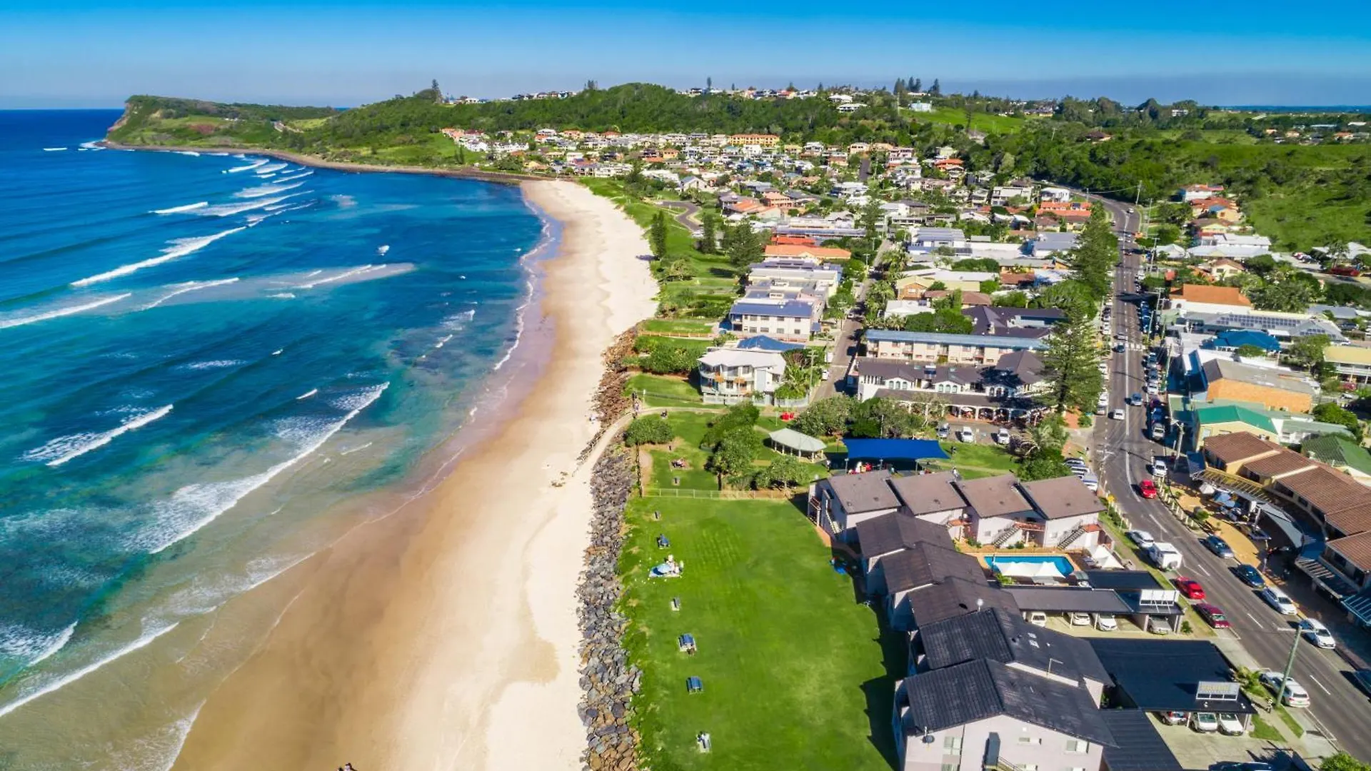 Absolute Beachfront Apartment 2T Lennox Head Australia